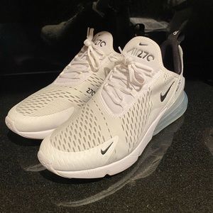 Nike Air 270